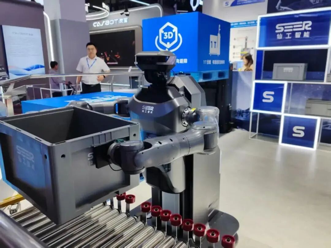 AI and Robotics Industry in Guangdong: Over 30 Local Companies Showcase Their Skills at the World Robot Conference - What Are the Highlights?
