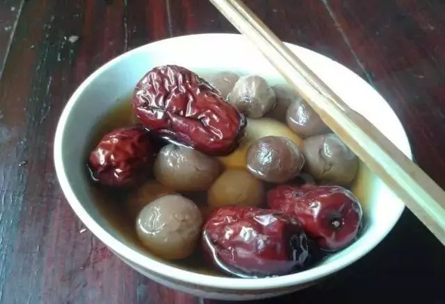 The Vitamin C Powerhouse of Fruits: Daily Consumption of Six to Seven for Strong Immunity and Liver Protection