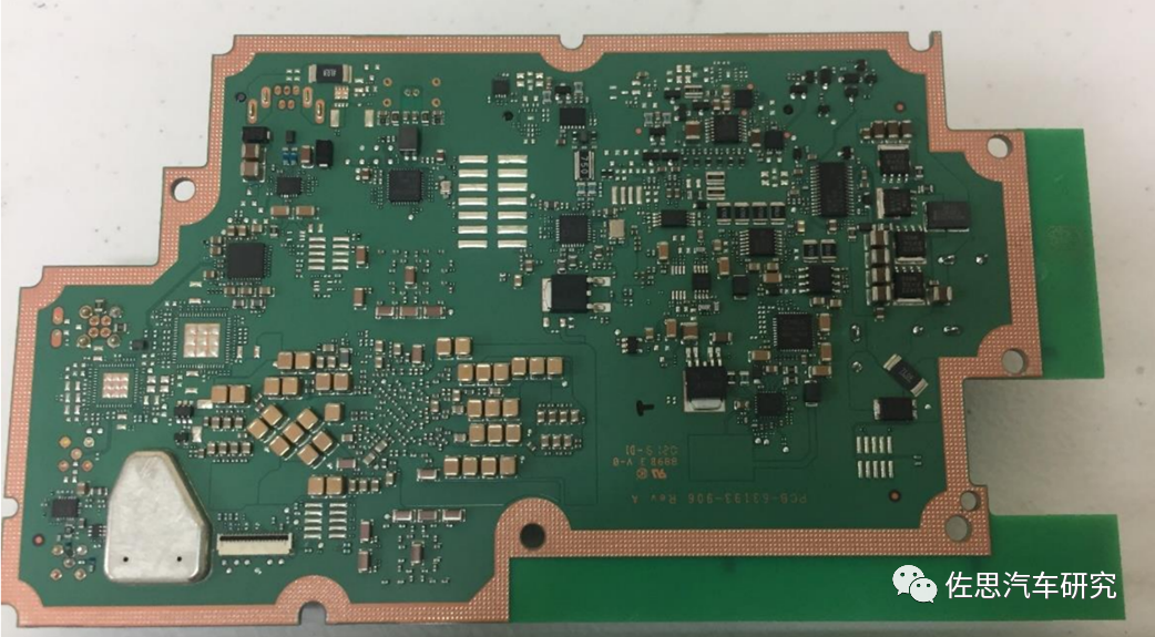 Disassembly of Ford's Next-Generation Infotainment System SYNC4: NXP is the Big Winner
