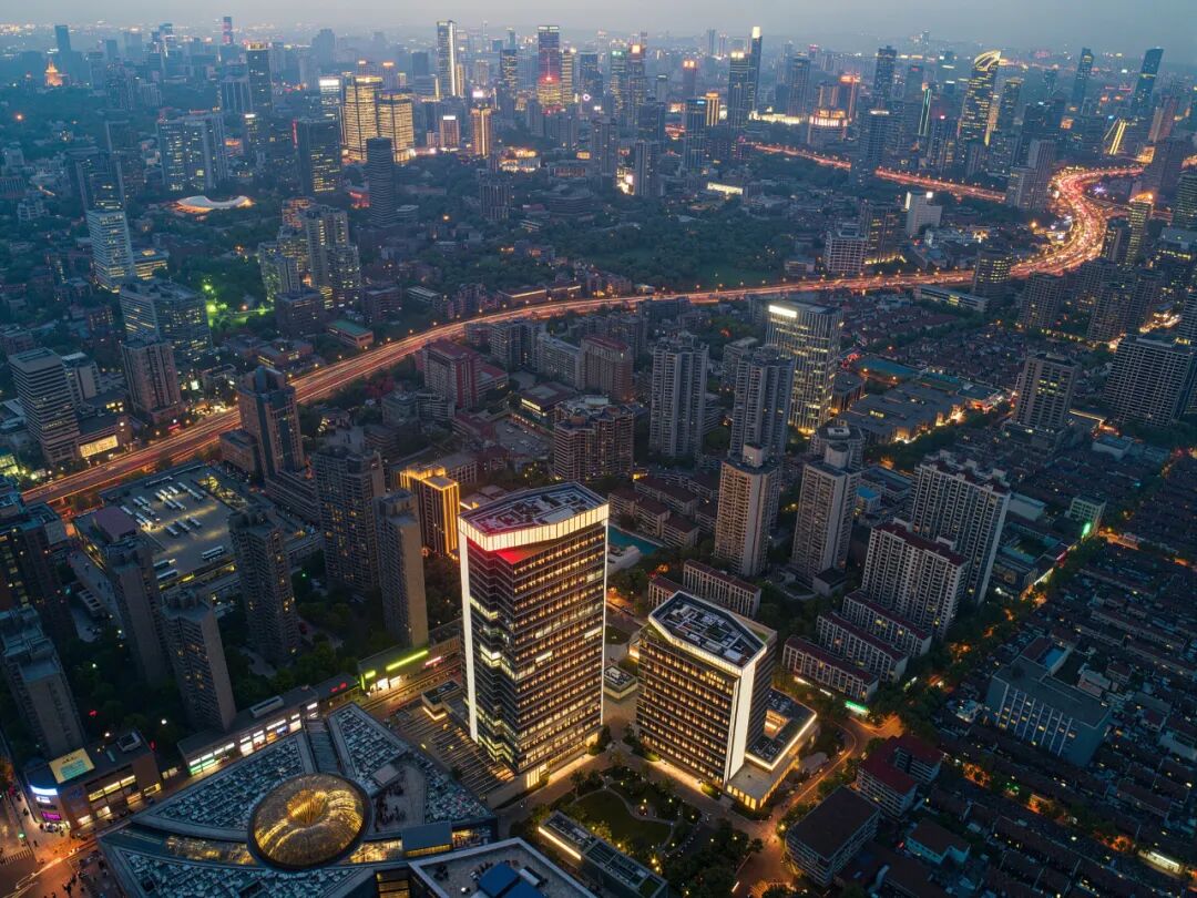 SOM Project: Shanghai Zhenru China Overseas Center