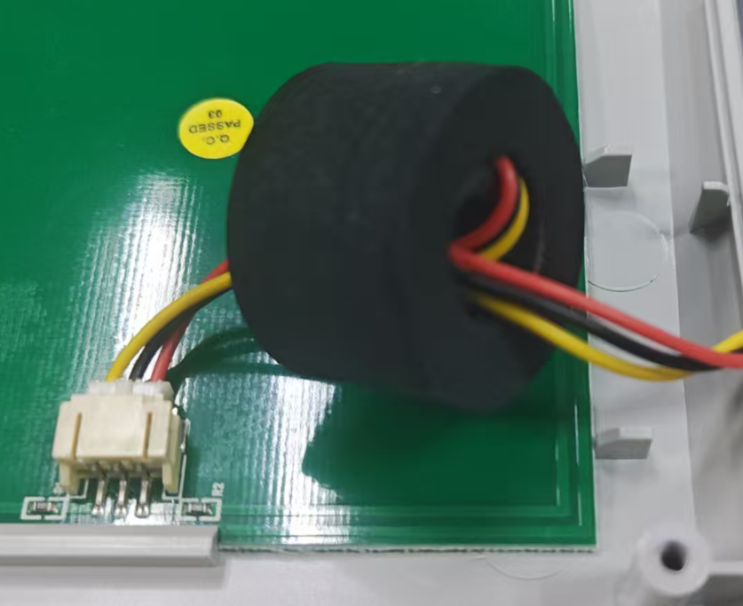 Disassembling the "Resident Identity Card Reader" - Is This Antenna Circuit Board Stuck with Strong Adhesive?