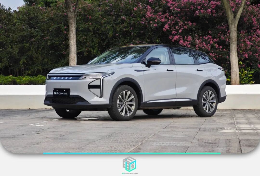 Upgraded Electric Range and Excellent Driving Performance: Test Drive Experience of the Starway Yaoguang C-DM Global Version