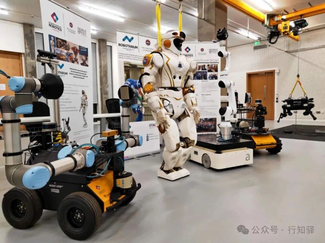 Lu Wenyang Establishes the Huya Robotics Studio