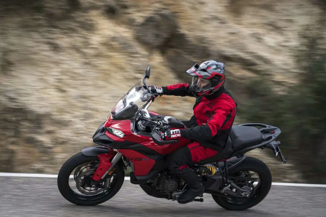 Ducati Multistrada V2 Revamped: From 'Old Gun' to 'Lightweight Powerhouse', Is 137,900 Worth It?