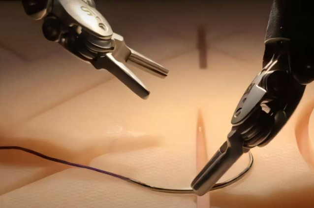 AI Surgical Robots: 30% Faster! Can They Really Replace Surgeons?