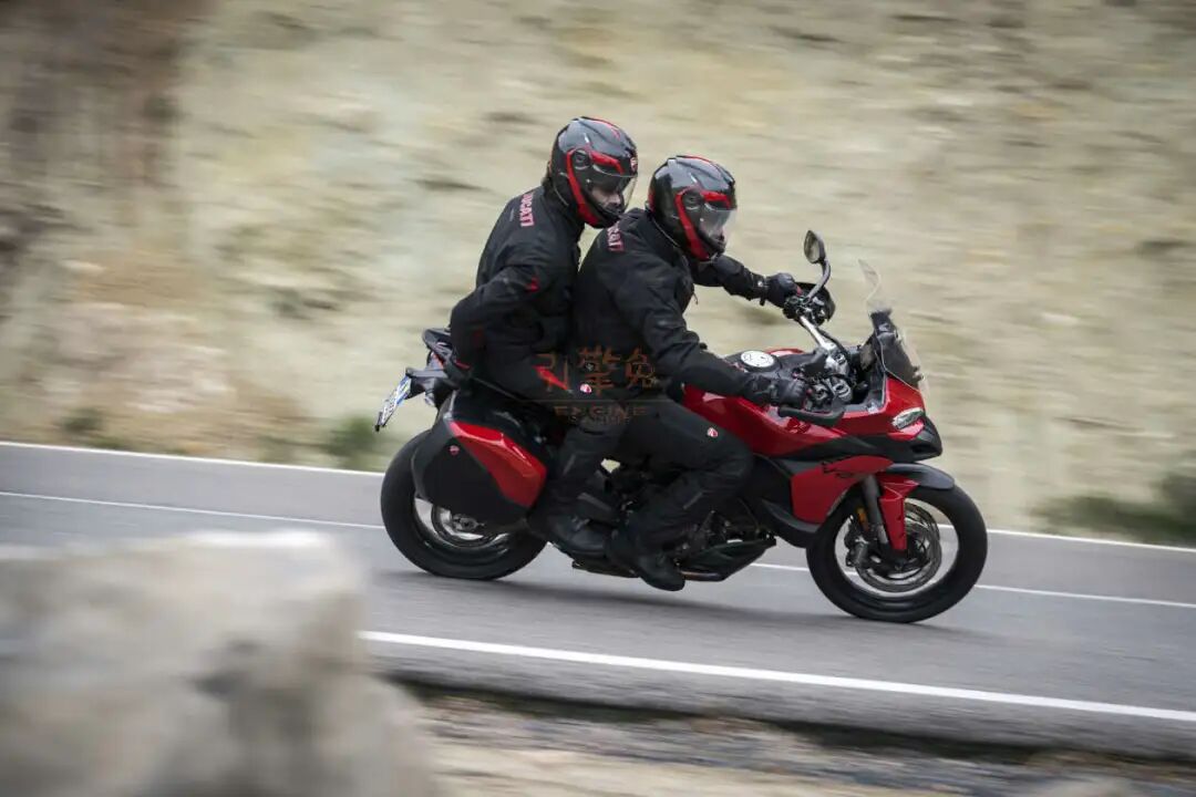 Ducati Multistrada V2 Revamped: From 'Old Gun' to 'Lightweight Powerhouse', Is 137,900 Worth It?