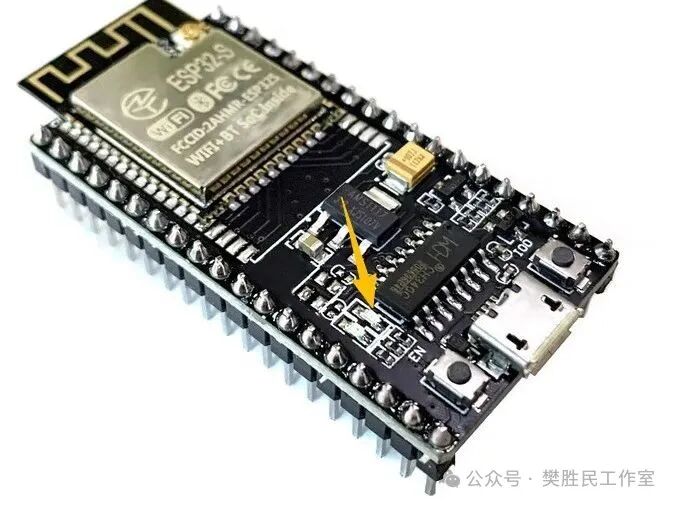 Differences in Onboard LED Drive Levels Between ESP8266 and ESP32