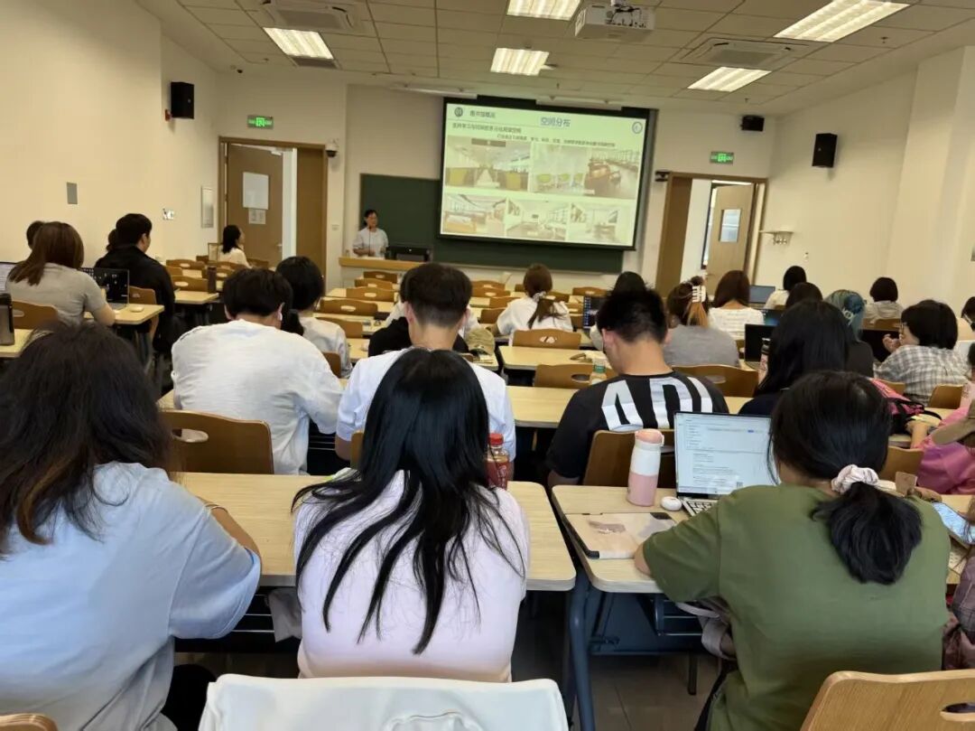 Library Embedded Course Introduced to the School of Foreign Languages