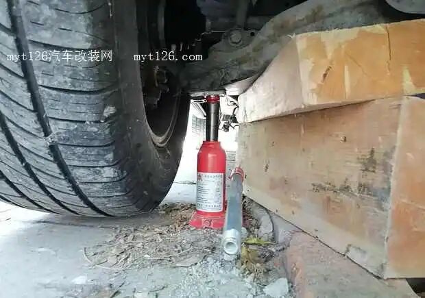 DIY Replacement of the Tire Pressure Sensor Battery for Haval H9
