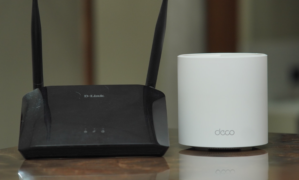 Regular Router vs OpenWrt Soft Router: It's Time to Upgrade Your Home Network!