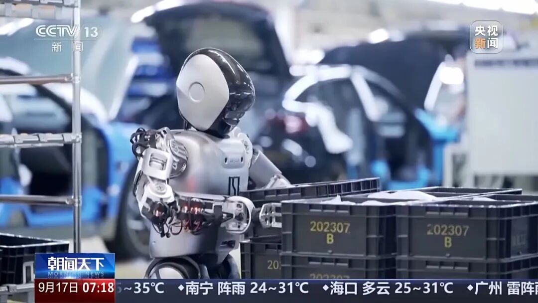 Collaborative Robots in Excavator Manufacturing: How Do They Work Together?