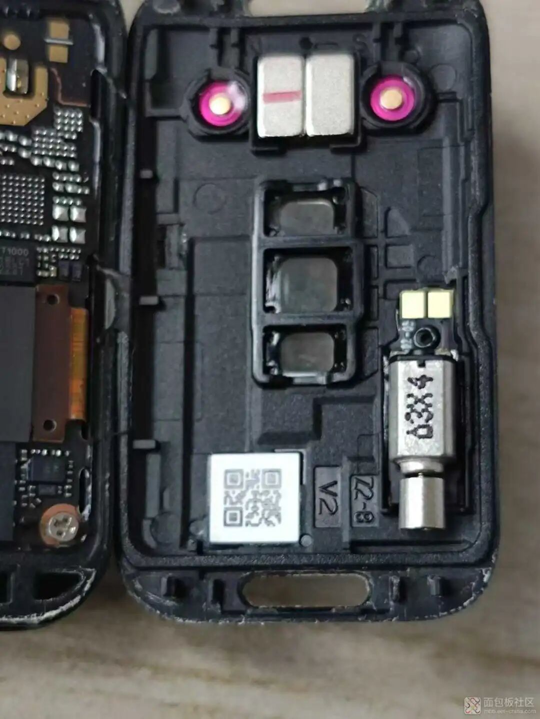 Disassembling the Huawei Band: Exploring the Main Control Chip