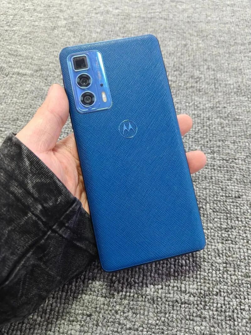 Snapdragon 870 with Dedicated Graphics Chip: 830,000 Benchmark Score, Up to 12+512 Storage, 6.62-Inch 120Hz Display, 66W Fast Charging, All for Just Over 400