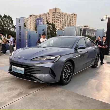 BYD's Powerful New Model Debuts! 1102 Horsepower C-Class Car with Double Wishbone Suspension and Lidar Starting at 219,800 Yuan!