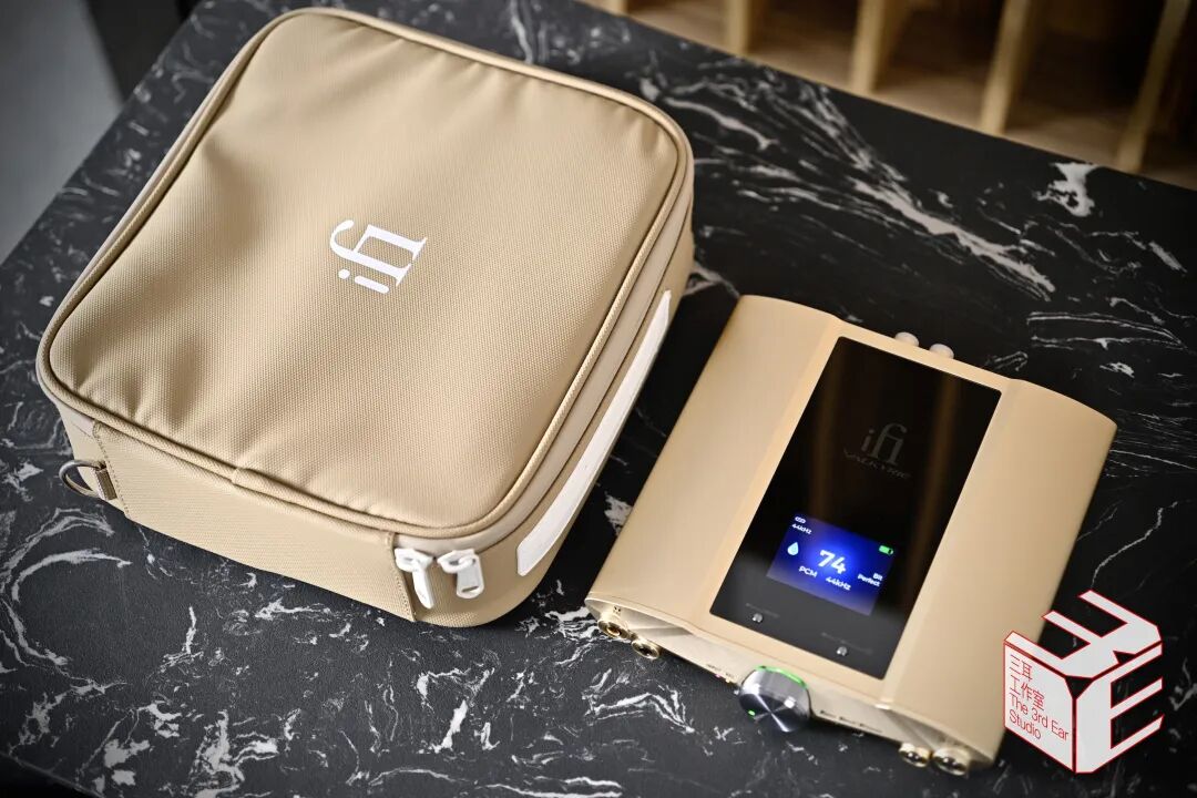Strange yet 'Unique': Portable High-Performance DAC/Headphone Amplifier iFi Valkyrie