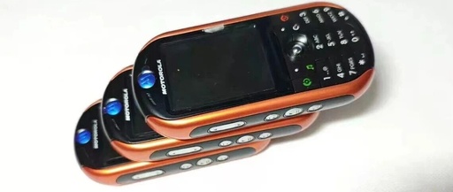A Large Number of MOTO Music Phones Flooding the Market, Running Linux, Priced at 95 Yuan