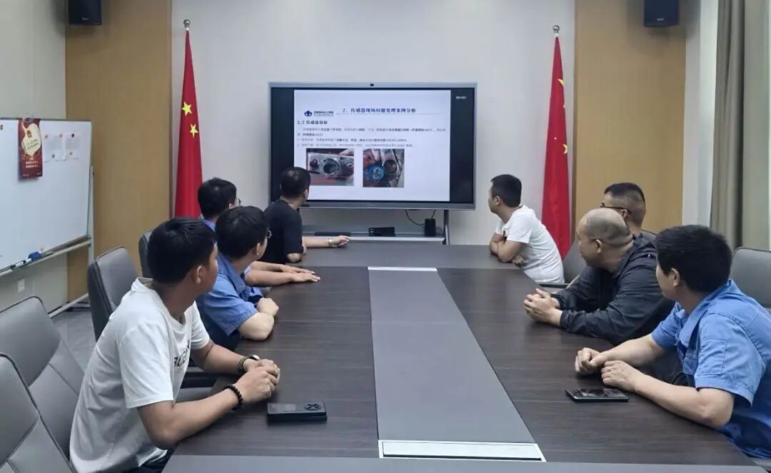 Ventilation Team Holds Seminar on Monitoring System Sensors