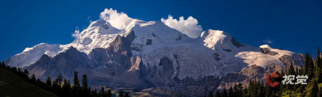C Vision: A Glimpse of the Snow Mountain (50) | The Intertwining of Snow Mountain and Prairie Flower Sea - The Travel Guide to 'Little Switzerland' in Western Sichuan