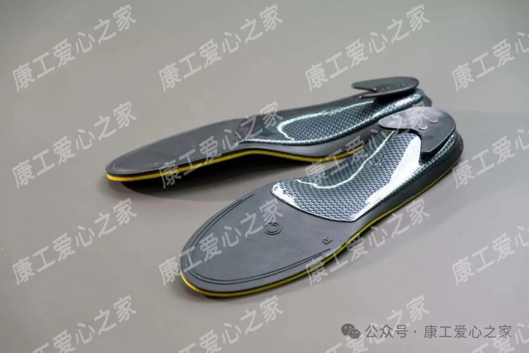 3D Printed Orthotic Insoles: Technology for Healthier Steps!