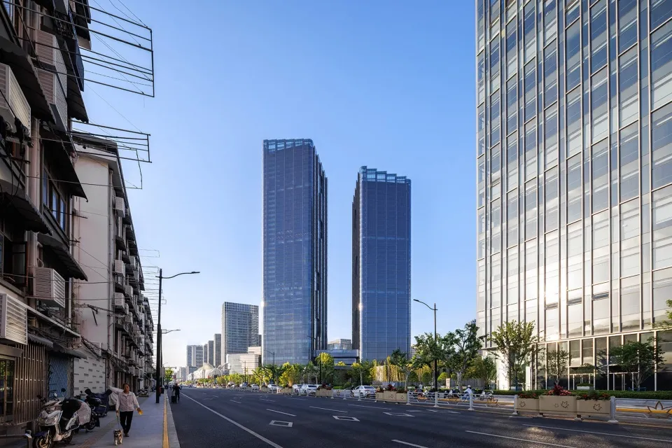 Zhenru Zhonghai Center Complex in Shanghai | SOM