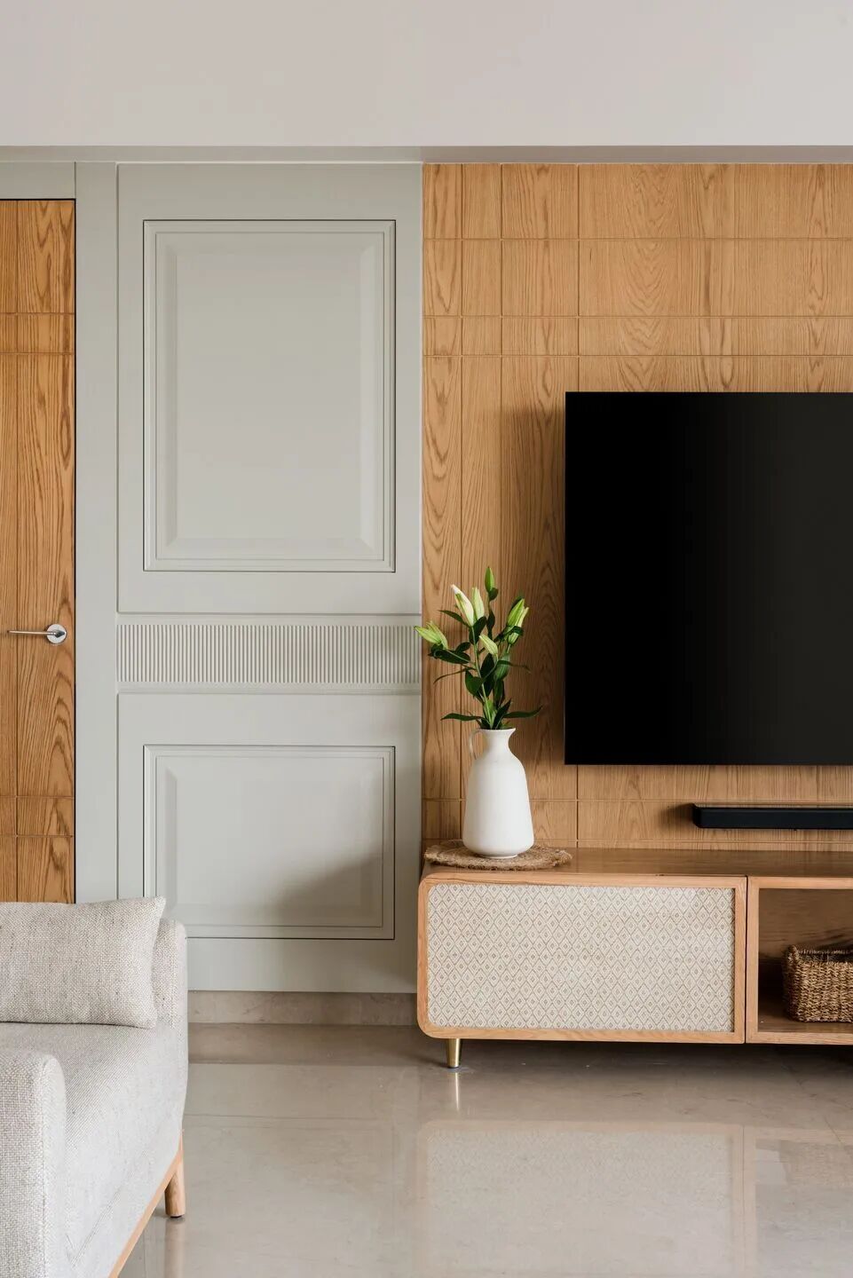 Multigenerational Apartment in Pune, India: A Harmonious Living Space