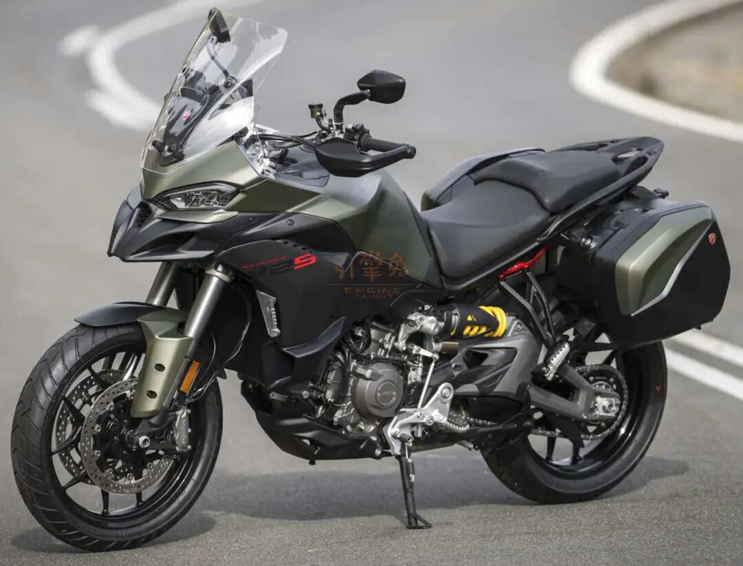 Ducati Multistrada V2 Revamped: From 'Old Gun' to 'Lightweight Powerhouse', Is 137,900 Worth It?
