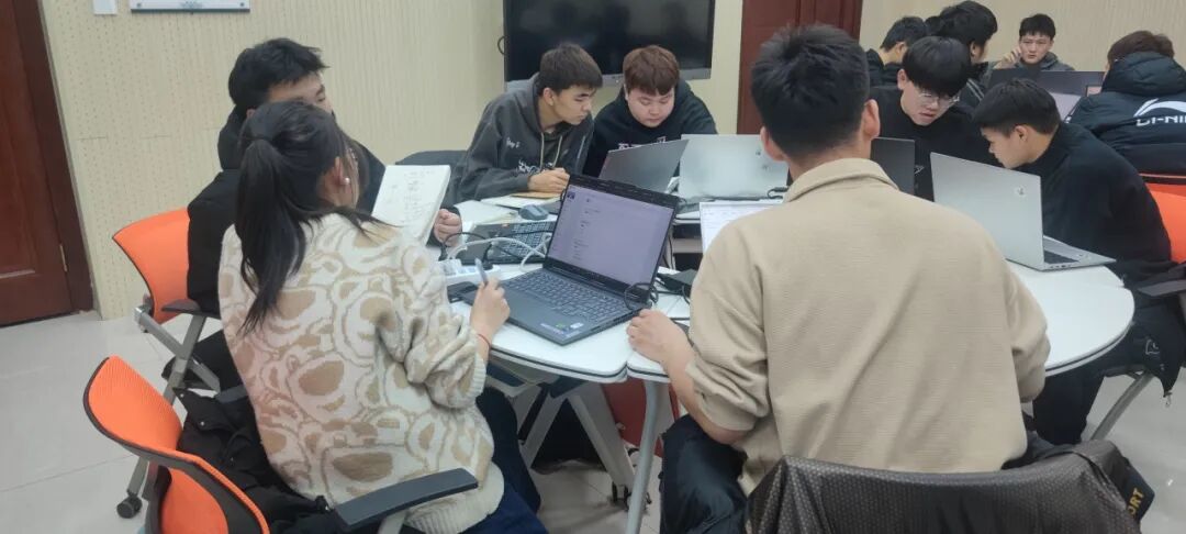C Language Programming: Strengthening Fundamentals and Empowering Programming