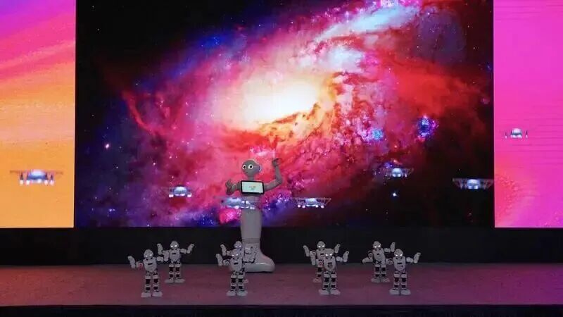 Science Popularization Month: Robots, Drones, and AI Technology at the Spring Festival Gala!