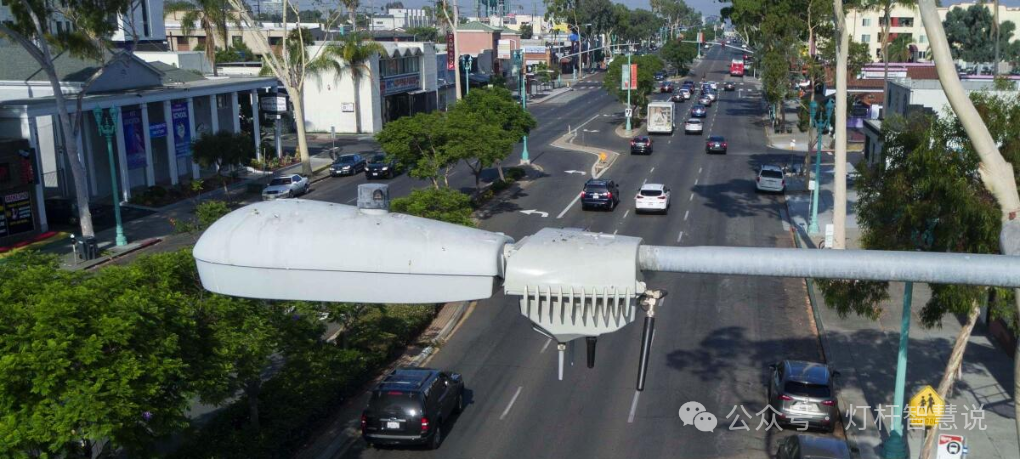 The Integration of Edge AI and Smart Lamp Posts: Transforming Urban Operations and Services