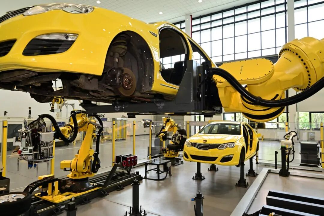Robots in Action: Manufacturing in the Village