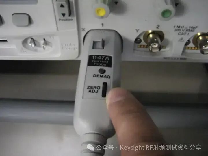 How Oscilloscope Current Probes Measure DC Current