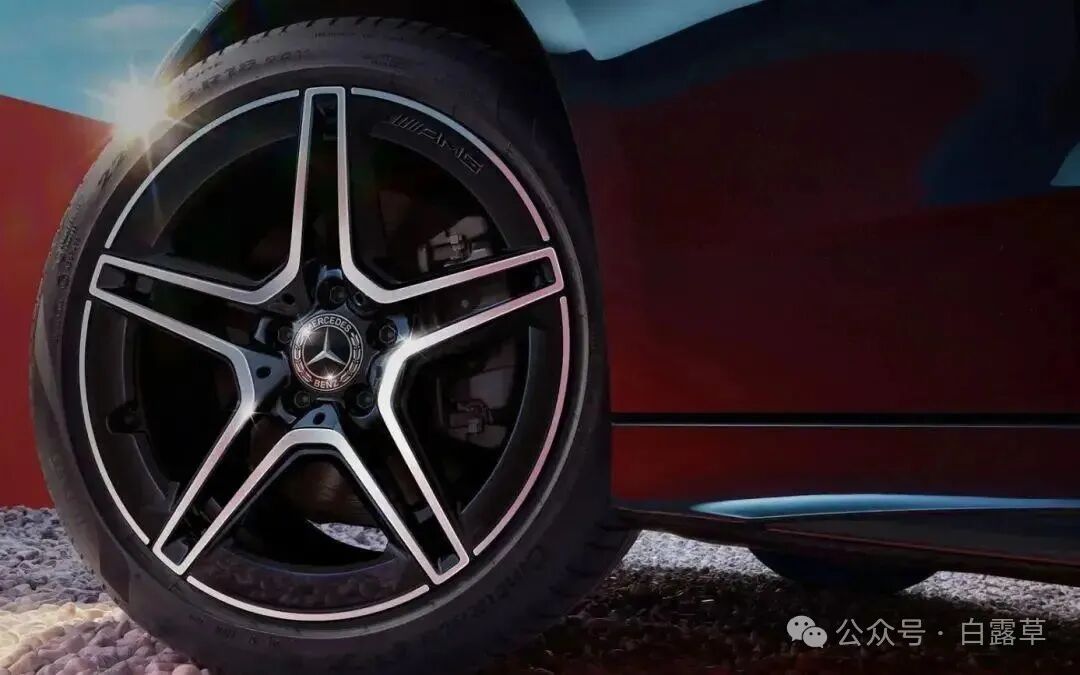 Upgraded to 2.0T Like the E-Class! Mercedes Has Done It Again, the All-New C-Class Debuts, Leaving the Luxury Car Circle Silent