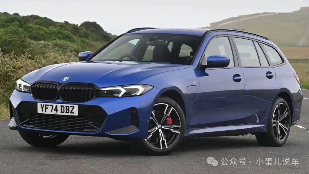 BMW 330e vs Mercedes C 300 e: The Ultimate Luxury Plug-in Hybrid Station Wagon Showdown