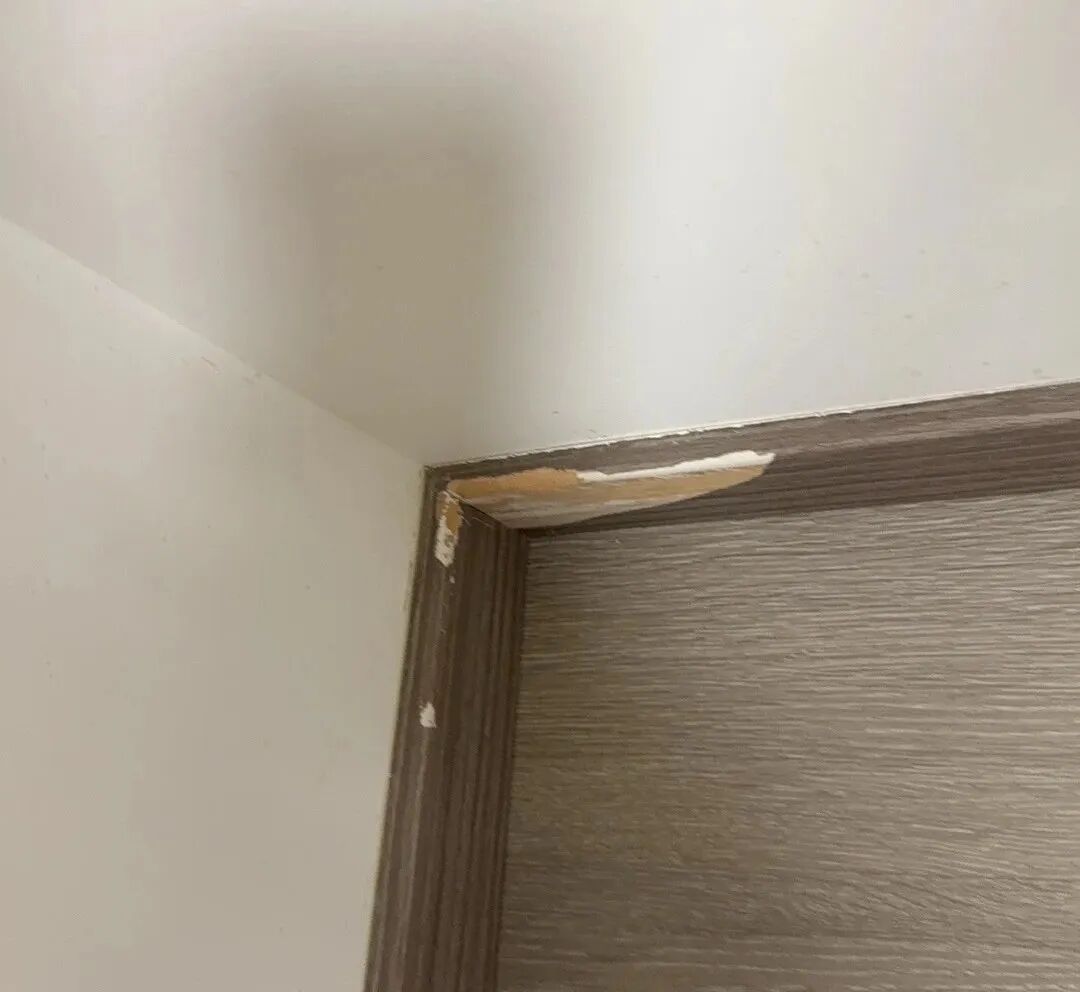 Say Goodbye to Baseboard Troubles! This Embedded Design Keeps Your Home Clean and Durable