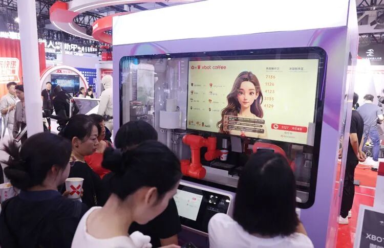 Robots Engage in 'Combat' and Make Tanghulu