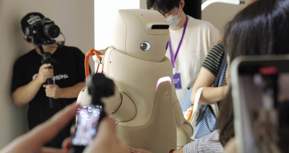 Too Abstract! Sharp Critique of Fourier's GR-3 Humanoid Robot