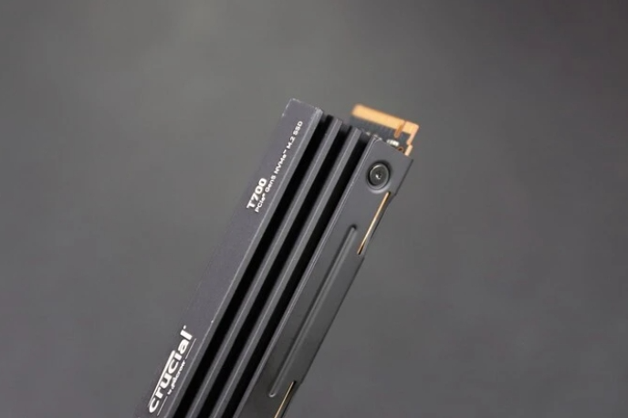 PCI-E 5.0 Solid State Drive Prices and Temperatures Drop, Speeds Approaching 15GB/s