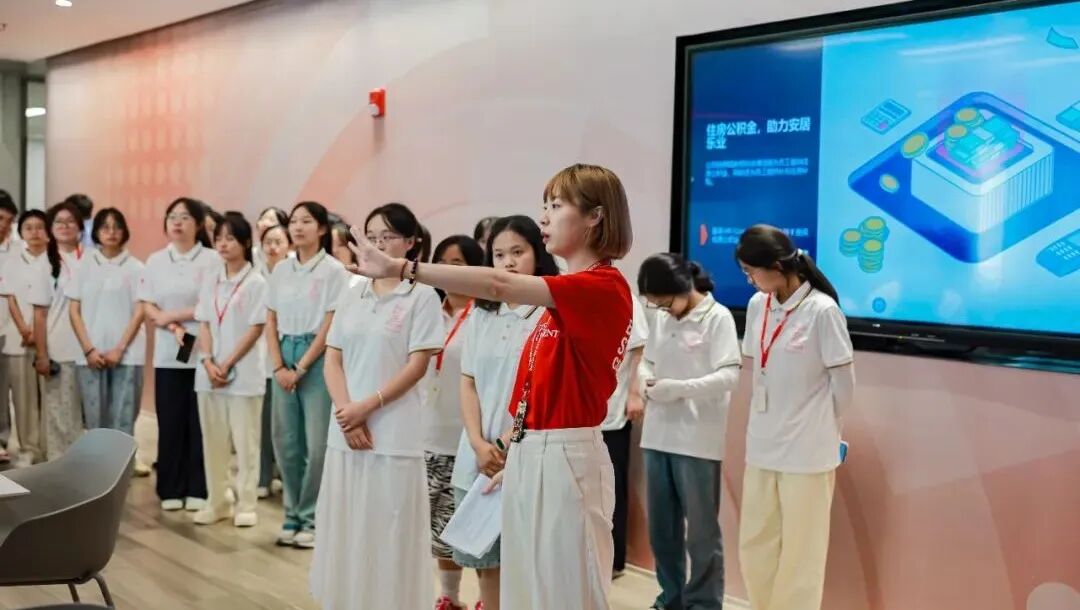 Corporate Visit | Pearl Students Explore Texas Instruments, Entering the Hall of Technology to Inspire Future Dreams