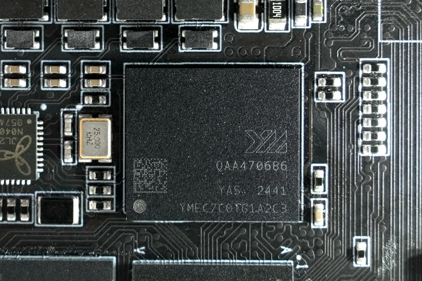Low Power Yet Smooth: Compatibility Testing of Yangtze Memory Technologies EC150 with Allwinner H618