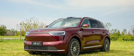 The Upgraded AITO M7: 30 Sensors and Zero-Gravity Seats - Did They Nail It?