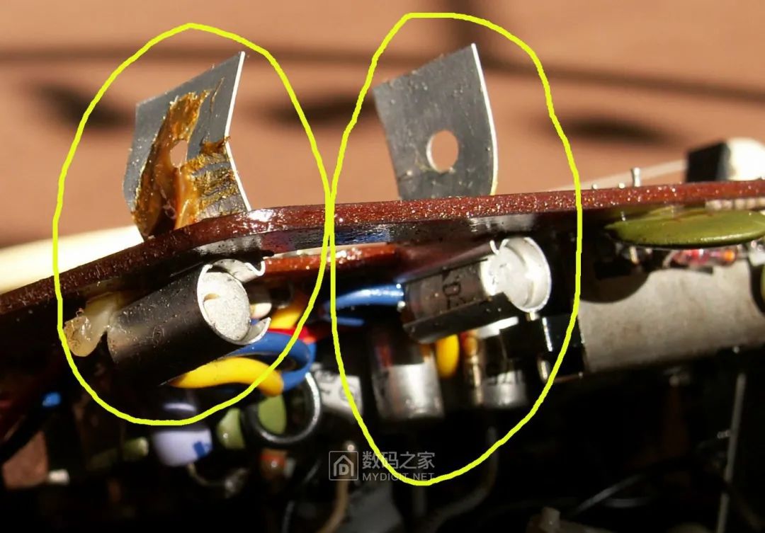Disassembling a 50-Year-Old Panasonic Tape Recorder: Circuit Board Details Worth Seeing