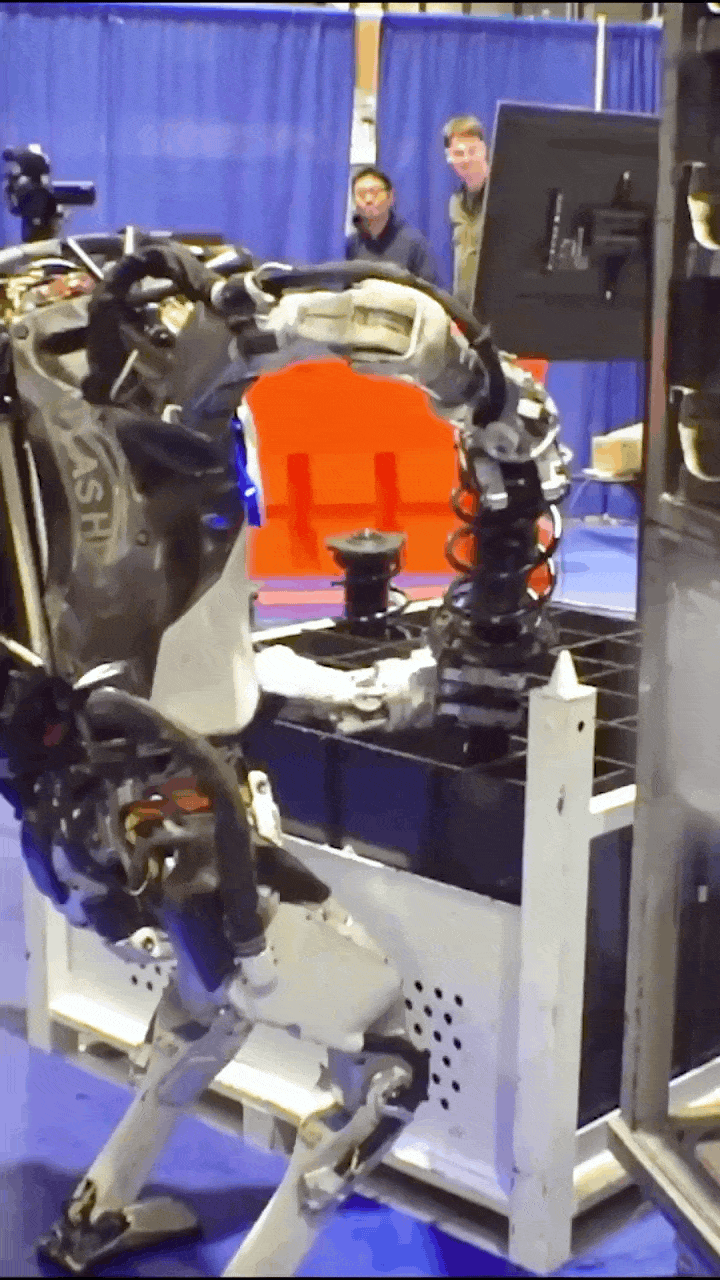 Humanoid Robots Empowered by AI Large Models are Becoming the New 'Workers' in Factories