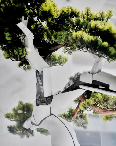 The Artistic Symbiosis Experiment of AI and Robotics