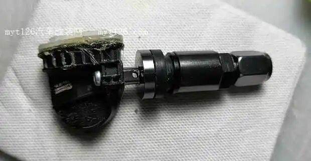 DIY Replacement of the Tire Pressure Sensor Battery for Haval H9