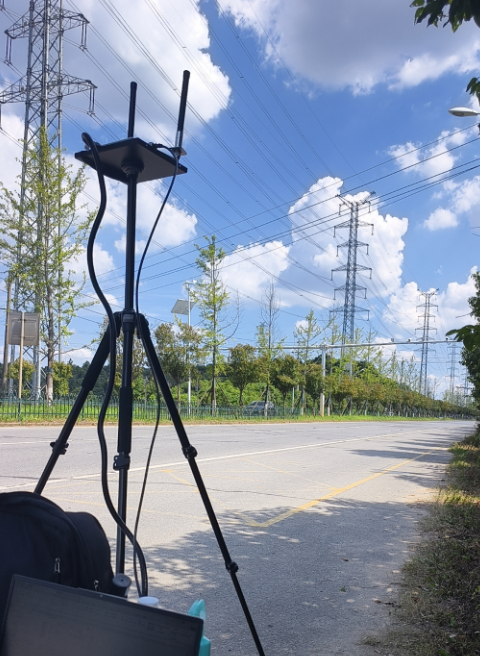 How Wireless Broadband Self-Organizing Networks Ensure Uninterrupted Command in Disaster Areas Before Base Station Activation