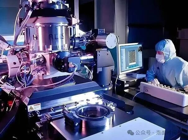 A Conversation with Semiconductor Expert Academician Lu Zhiyuan: Breaking Through the Nanometer Limit, the Biggest Obstacle is the Lithography Machine