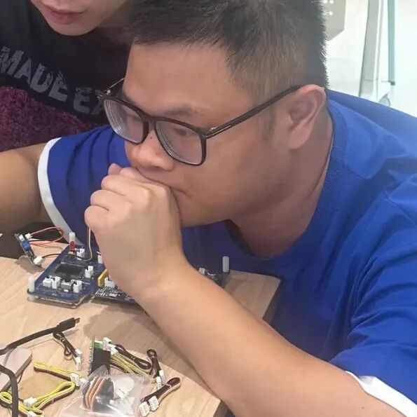 Successful Conclusion of the AIRS 2025 Youth AI Maker Summer Camp!
