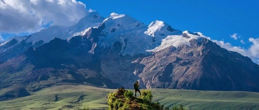 C Vision: A Glimpse of the Snow Mountain (50) | The Intertwining of Snow Mountain and Prairie Flower Sea - The Travel Guide to 'Little Switzerland' in Western Sichuan