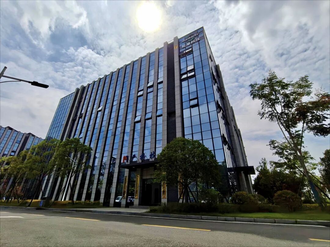 Yuhua's Remarkable Robots Tackle Industrial Challenges