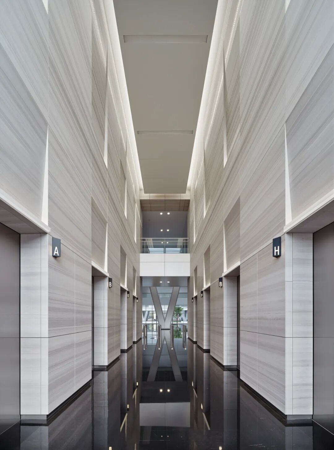 SOM Project: Ningbo Guohua Financial Center